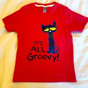 ⭐️Pete the Cat short sleeve tee size S